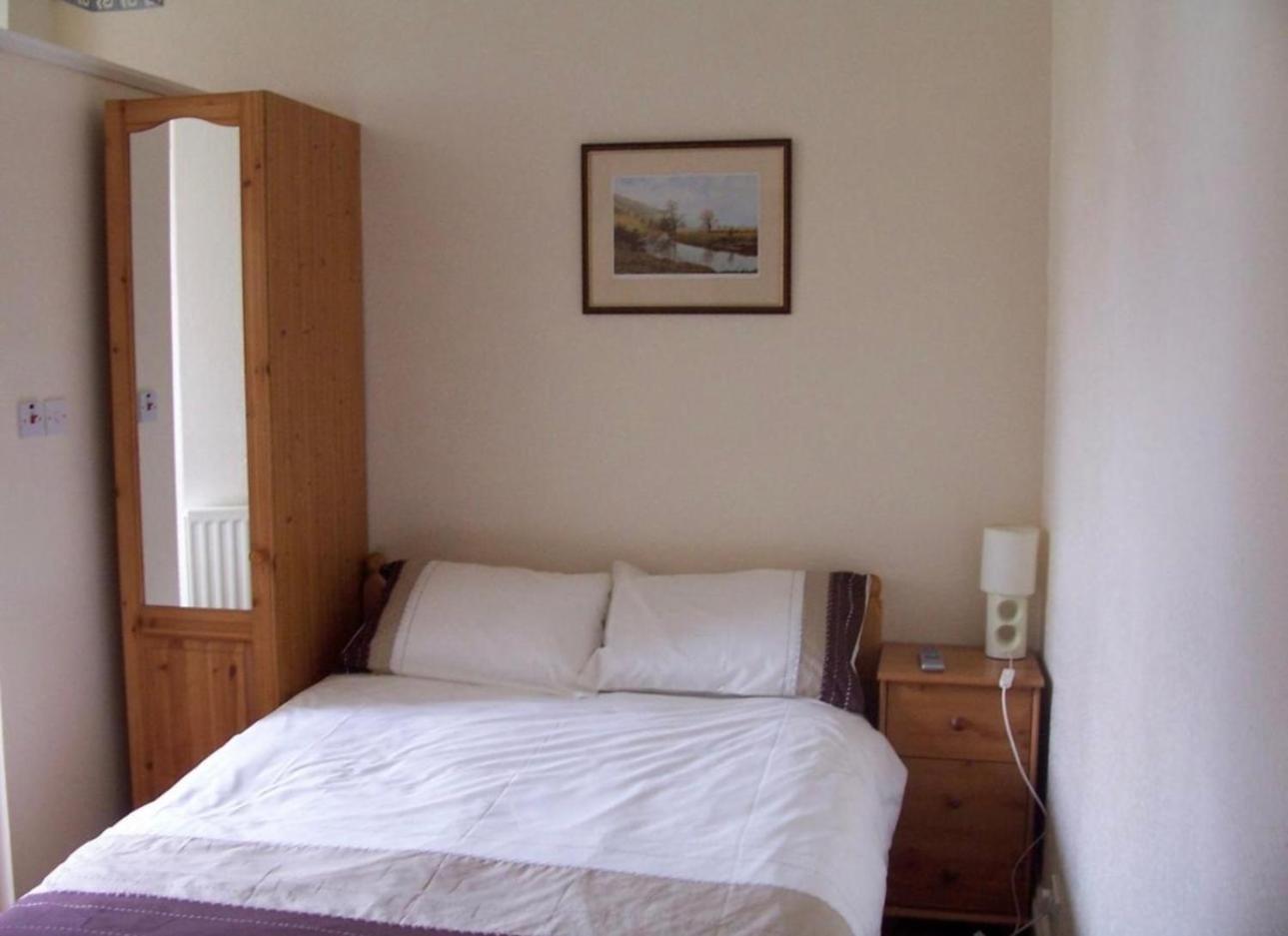 ווינדרמר Denecrest Guest House מראה חיצוני תמונה