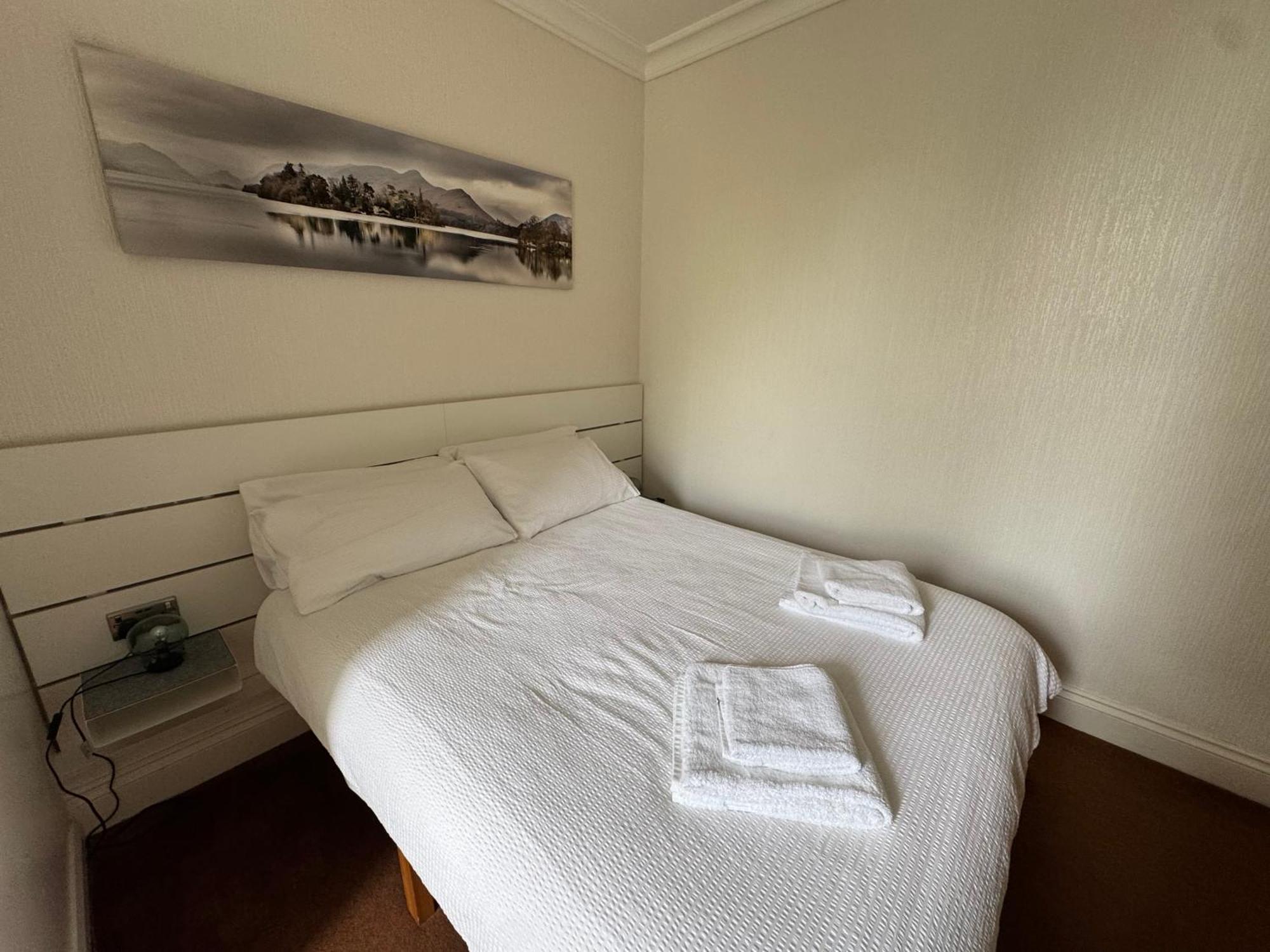 ווינדרמר Denecrest Guest House מראה חיצוני תמונה