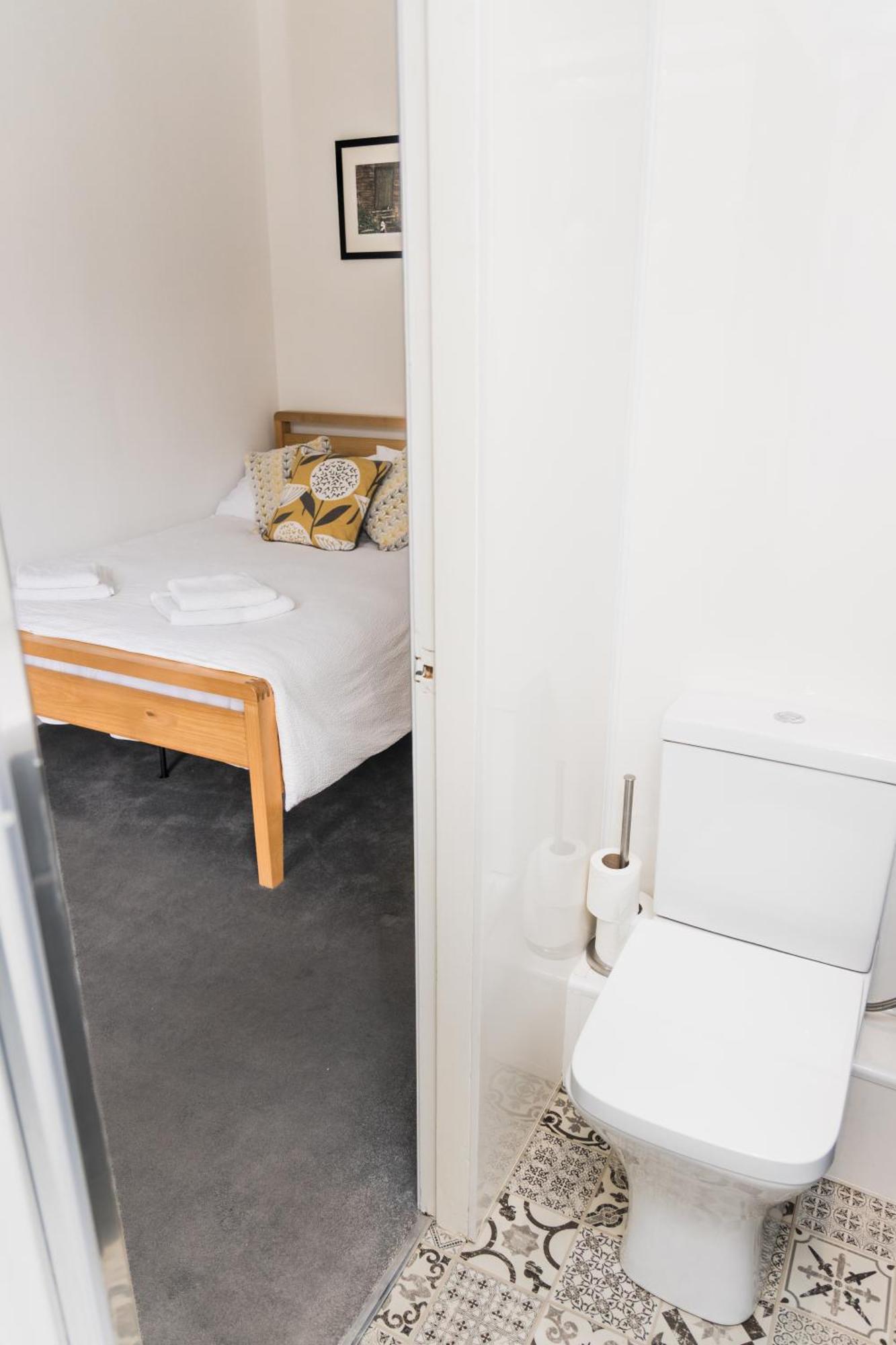 ווינדרמר Denecrest Guest House מראה חיצוני תמונה