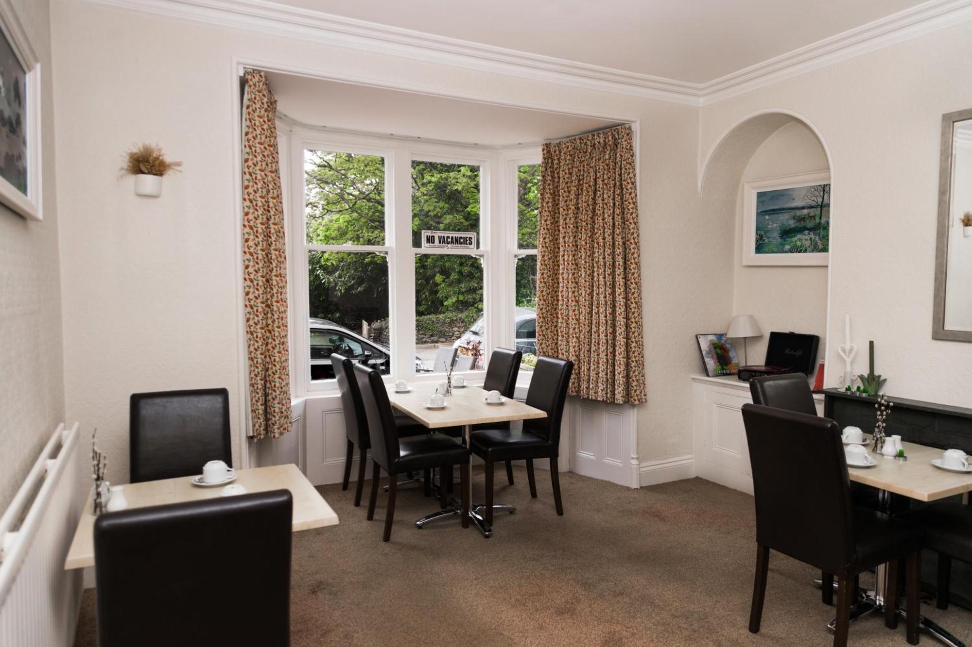 ווינדרמר Denecrest Guest House מראה חיצוני תמונה